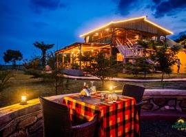 Equator Lodge & Campsite, hotel a Kikorongo