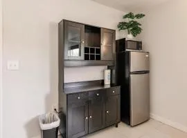 Fort Myers Coastal Retreat