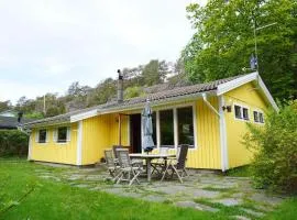 6 person holiday home in Strömstad