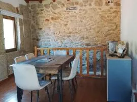 Ninho do Corvo da Urgueira , Casa dos Reis