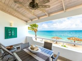 Antigua Village Beach Resort, hótel í Saint Johnʼs