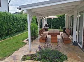 Private Spa Sauna und Whirlpool Wellnessapartment Seeshaupt