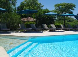 Vagnas에 위치한 호텔 Hôtel La Bastide d'Iris