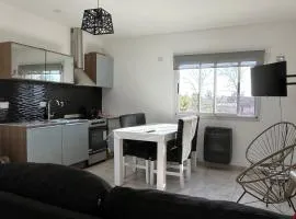 Travel Suites Ezeiza- 5 pax- Centro Eze- Shoppings a 8 min