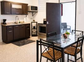 3 Bedroom Home Best Price Bayamon by Rentalspr, hotel en Bayamón