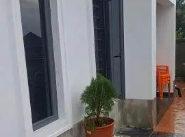 WHITE CASTLE Apartments