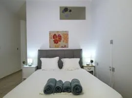 Pyrgos Modern Studio - Close to Ancient Olympia