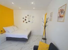 Ô Sacrée Détente de Reims -Spa privatif - Proche de la gare & centre ville