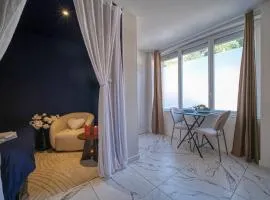 LA SECRET ROOM - suite de luxe avec jacuzzi