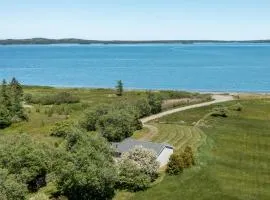 Seascape Serenity with Epic Coastal Views!