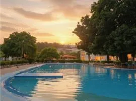 Cabaña Parejas y Familias Condominio Campestre cerca Rodadero con Piscinas
