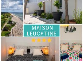 MAISON LEUCATINE - Classée 4 étoiles ! BBQ & Terrasse Privée - Climarisation & Parking privé - Séjour PROCHE PLAGE et IDEAL Famille - OFFRE SPECIALE -, hotel a Leucate Plage