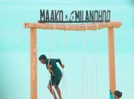 Maako Retreats