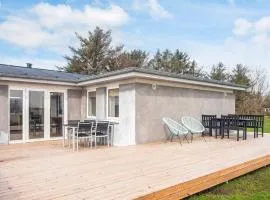 6 person holiday home in Ringkøbing