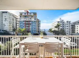 Ocean Glimpse Retreat - Sunlit Days by Kings Beach