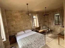 Qasr Tabet