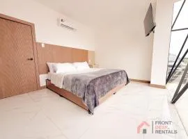 Diamond Beach Suite Pool Jacuzzi & Oceanfront