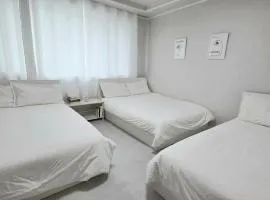 Group accommodation Business trip Free parking