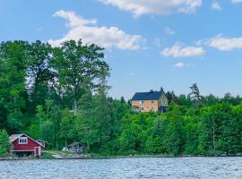 Nice Home In Rörvik With Wifi, hotel em Rörvik