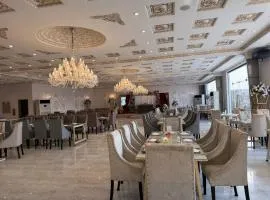 Regency Suites Luxury Apartment Hotel