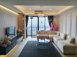Apartemen SkyHouse 3 BR Bristol 35th Floor, hotel v mestu Samporo