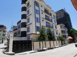 Omar Tower, хотел в Shahr-e Now