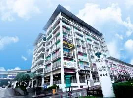 Smile Hotel Damansara Tropical