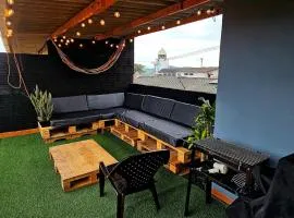 Apartamento con terraza - Kalimalake