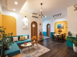 Spacious Hoan Kiem Apartment