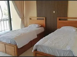 Blue Rose Resort & Dive Center