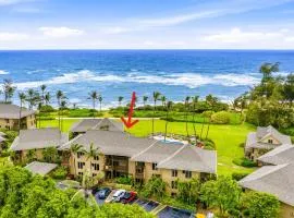 Oceanfront & Oceanview Pool View Fully Renovated Walk to Lydgate Beach