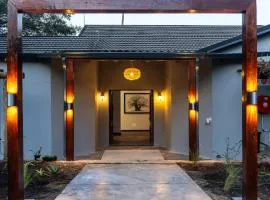 Valley Nest Country House