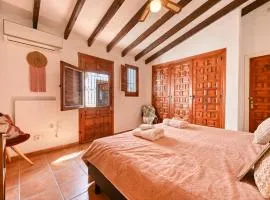 Casa Azafranes - Boutique B&B - Arenas
