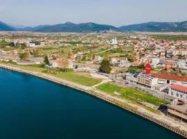 Lovely Apartment In Metkovic With Sauna