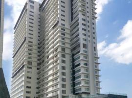 Brittany Hotel BGC, готель у Манілі