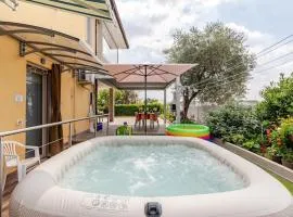 Aura Suite Garden Jacuzzi 10min Lake Garda