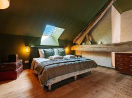 Les Suites du Prieuré, hotel em Saint-Martin-du-Tartre