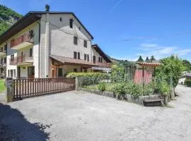 Beautiful Apartment In Rocca With House A Mountain View