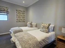 4 Polo Suite Gowrie Village