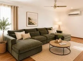 Arthur Views Dromana 1 min to beach Sleeps 8