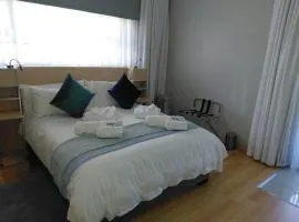 Ça Ira Wellness Retreat Guesthouse