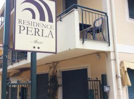 Residence Perla, готель у місті Алассіо