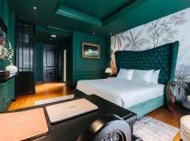 Brilliant Jade Suites