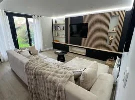 Le Square - T3 de standing, jardin & parking privé