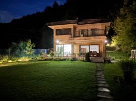 Villa Rivus - Private Family Retreat near Sarajevo, Hotel in Sarajevo