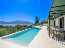 Casa Verde Brand-New Luxury Villa Fiskardo
