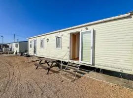 6 Berth Dog Friendly Caravan In Hunstanton In Norfolk Ref 13014L