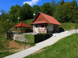 Valley View Holiday Home with Sauna Mrak