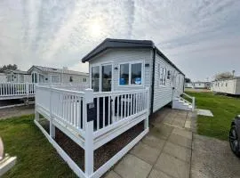 8 Berth Caravan With Front Decking At Haven Orchards In Essex Ref 15011H