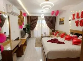 Luxury Studio Pool & Free Private Beach, Close to Airport